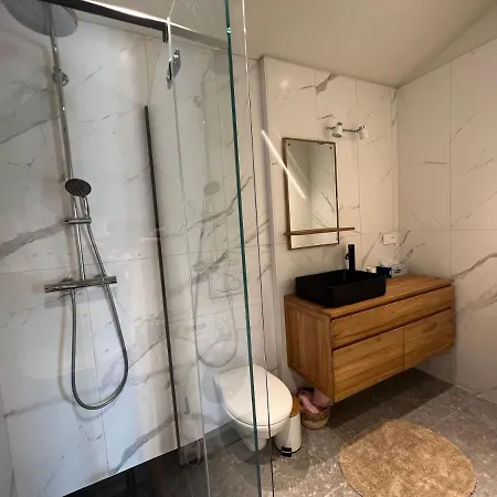 Mandalis Belle Et Grande Maison Avec Piscine Chauffee Et *